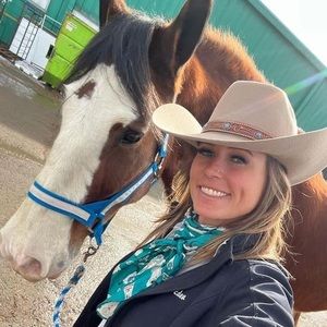 Meet your Posher, Samantha